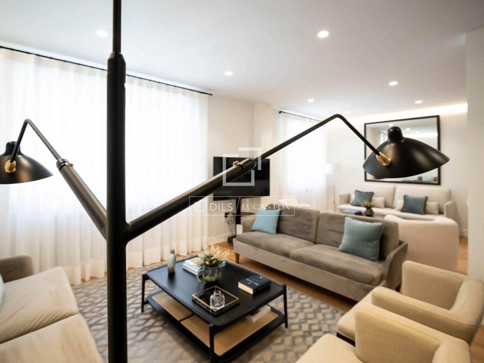 3 slaapkamer Appartement te huur in Madrid stad met garage - € 9.000 (Ref: 9593104)