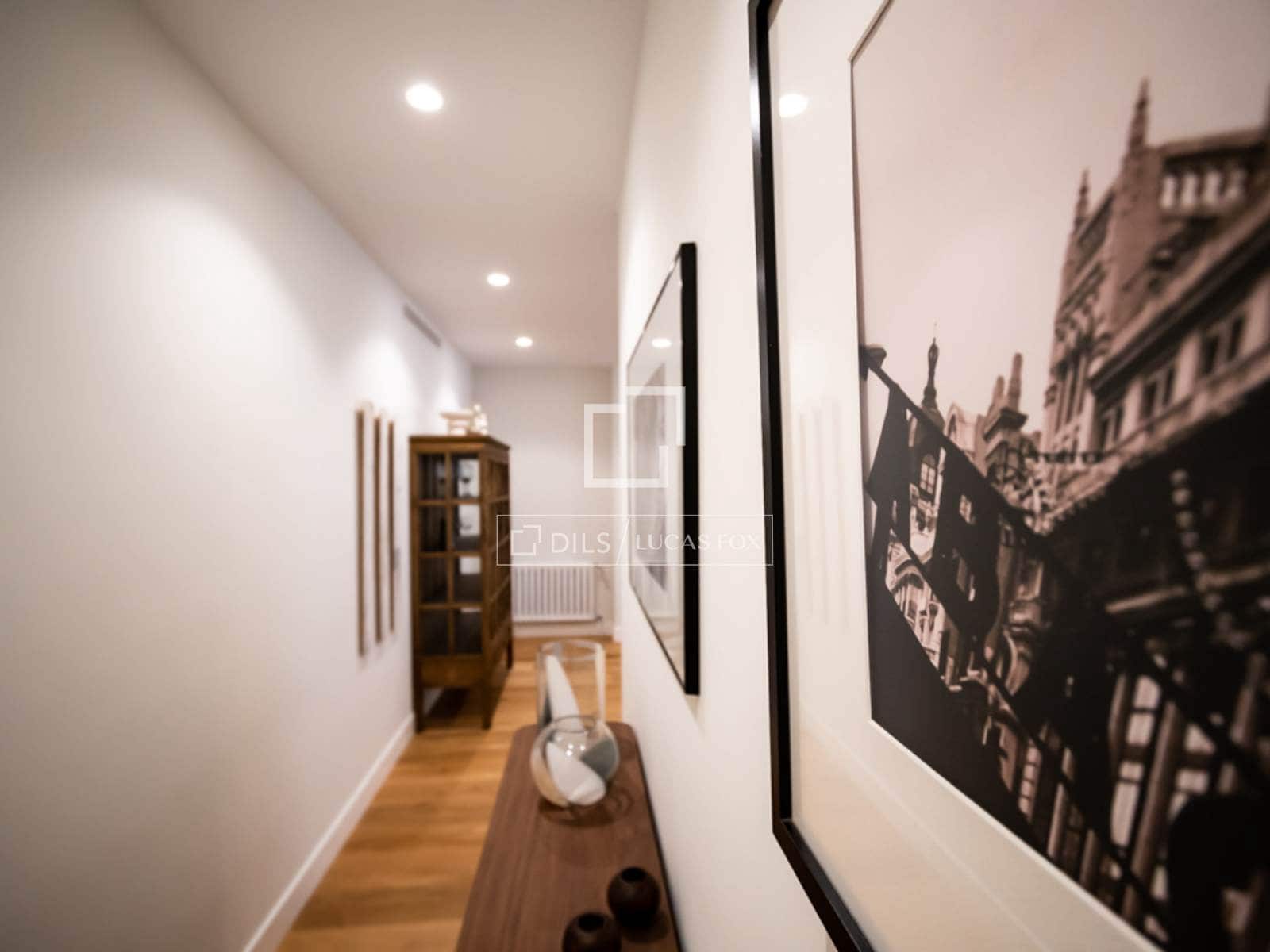 3 slaapkamer Appartement te huur in Madrid stad met garage - € 9.000 (Ref: 9593104)