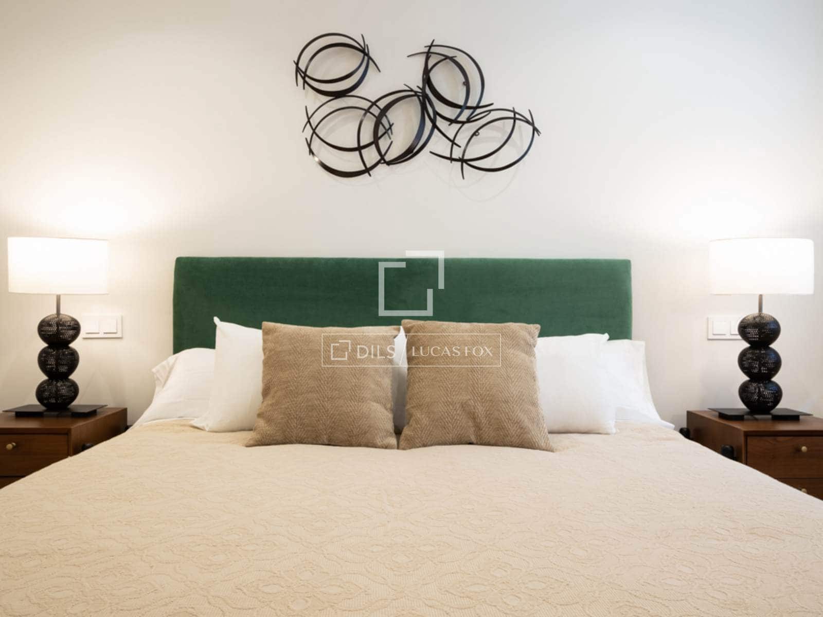 3 slaapkamer Appartement te huur in Madrid stad met garage - € 9.000 (Ref: 9593104)