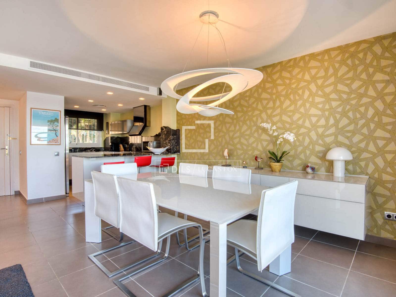 3 sypialnia Apartament na sprzedaż w Sant Feliu de Guixols z basenem garażem - 775 000 € (Ref: 9593105)