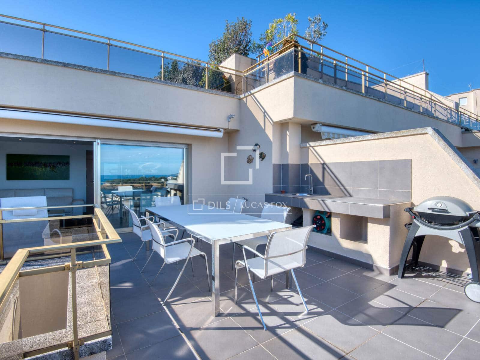 3 sypialnia Apartament na sprzedaż w Sant Feliu de Guixols z basenem garażem - 775 000 € (Ref: 9593105)