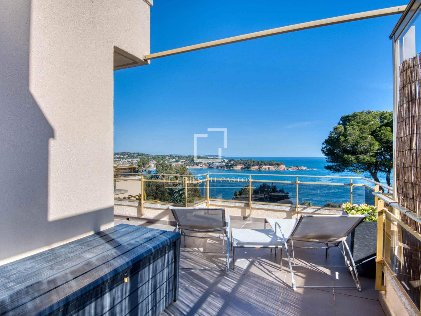 3 sypialnia Apartament na sprzedaż w Sant Feliu de Guixols z basenem garażem - 775 000 € (Ref: 9593105)