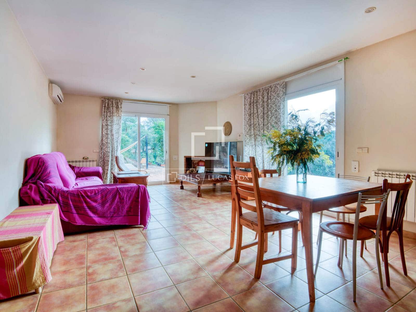 3 soveværelse Villa til salg i Sant Feliu de Guixols med swimmingpool garage - € 450.000 (Ref: 9593108)