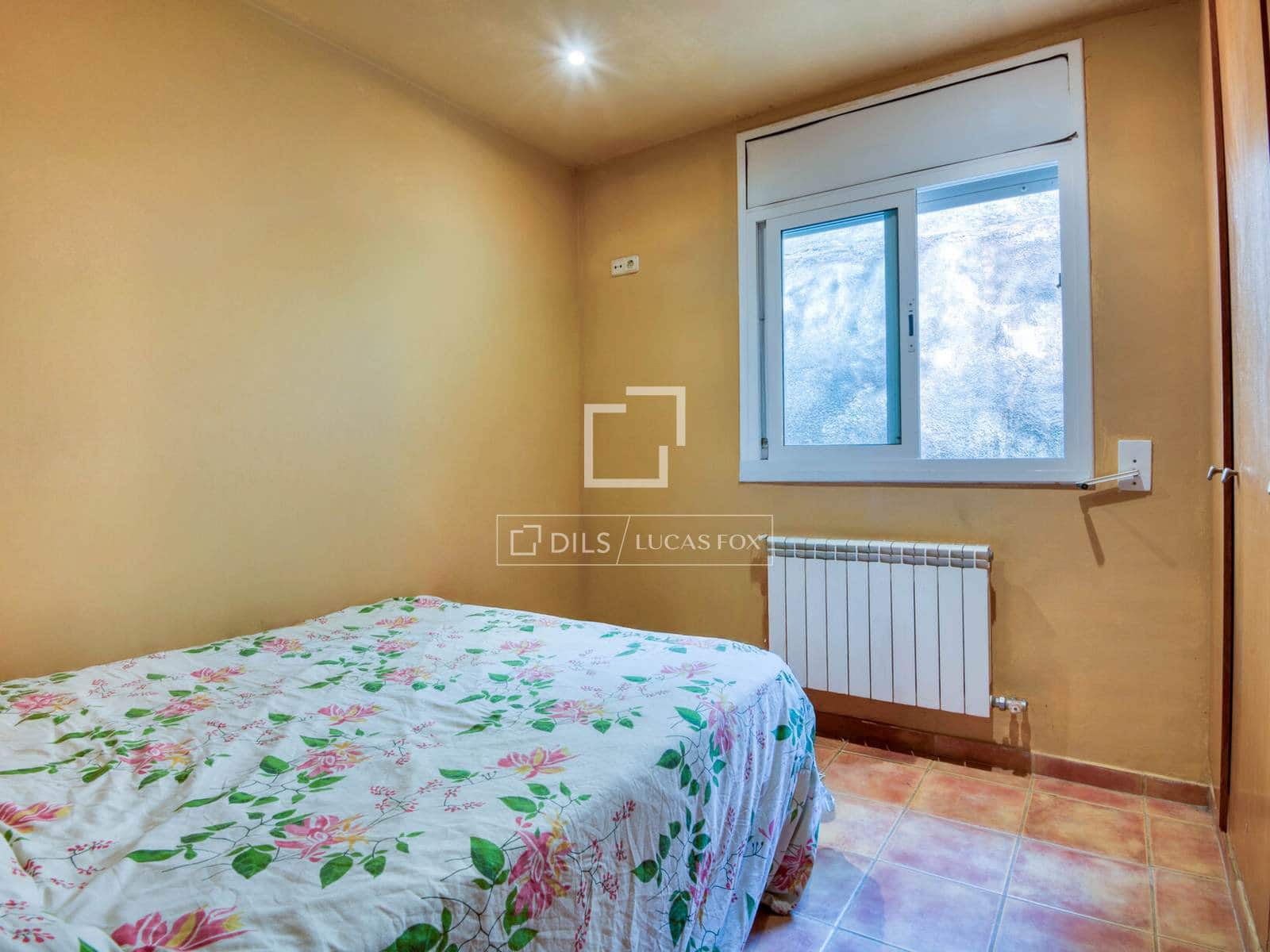 3 soveværelse Villa til salg i Sant Feliu de Guixols med swimmingpool garage - € 450.000 (Ref: 9593108)