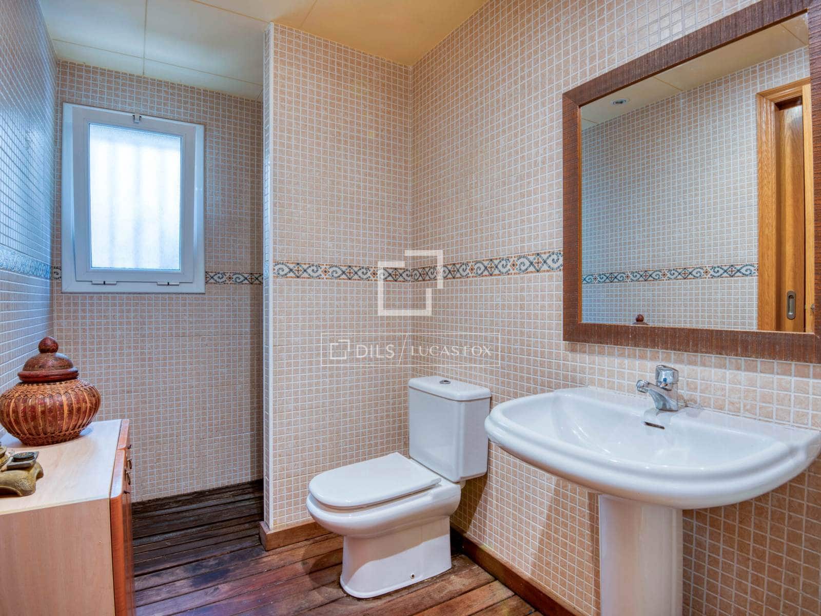 3 soveværelse Villa til salg i Sant Feliu de Guixols med swimmingpool garage - € 450.000 (Ref: 9593108)