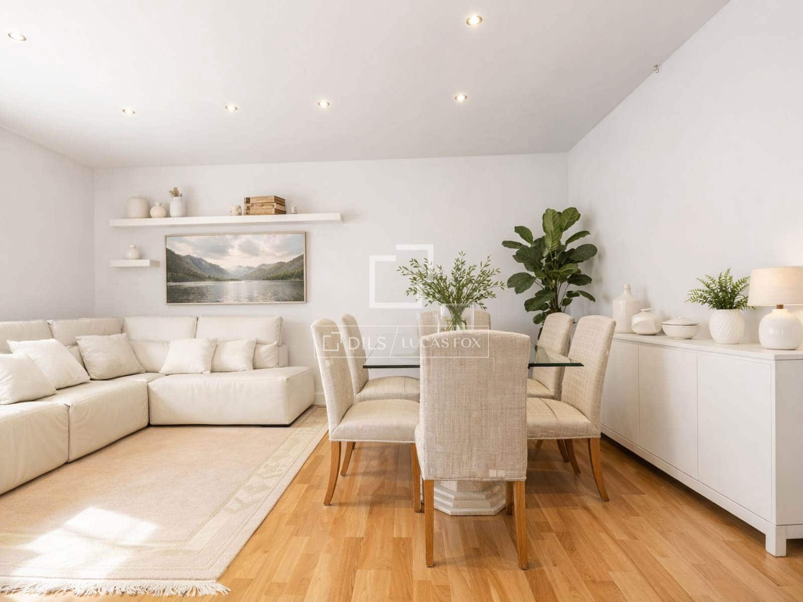 4 bedroom Apartment for sale in Sant Joan Despi with garage - € 780,000 (Ref: 9593109)