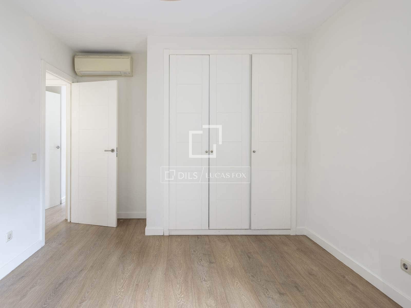4 slaapkamer Appartement te huur in Madrid stad met garage - € 2.900 (Ref: 9593110)