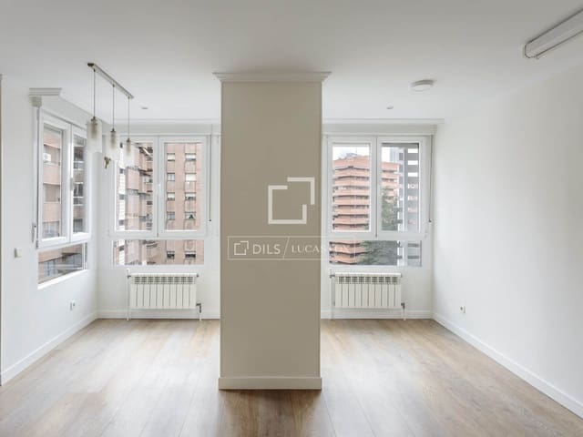 4 slaapkamer Appartement te huur in Madrid stad met garage - € 2.900 (Ref: 9593110)