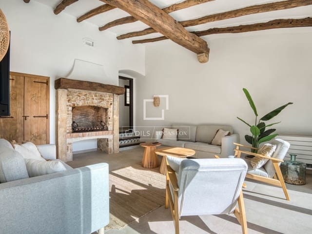 9 makuuhuone Huvila myytävänä paikassa Platja d'Aro, Castell-Platja d'Aro mukana uima-altaan 
autotalli - 3 250 000 € (Ref: 9593111)