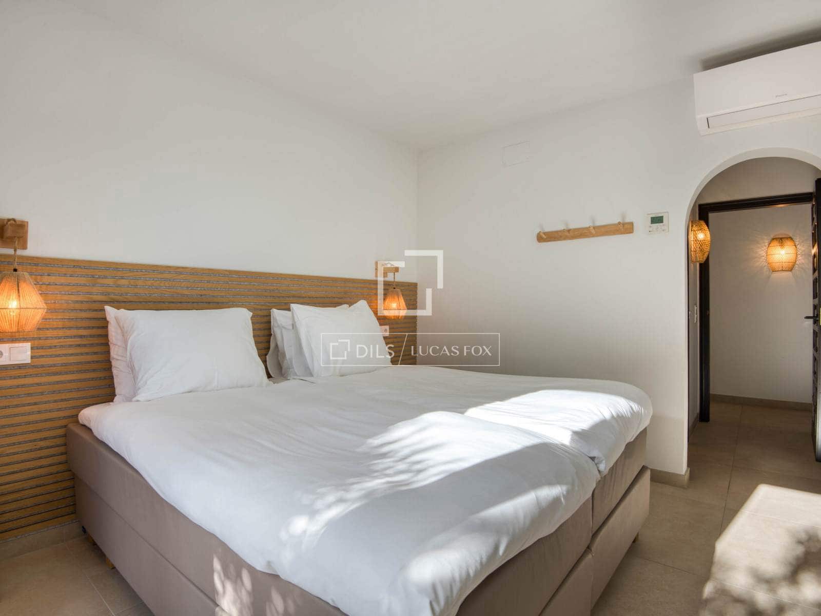 9 makuuhuone Huvila myytävänä paikassa Platja d'Aro mukana uima-altaan 
autotalli - 3 250 000 € (Ref: 9593111)