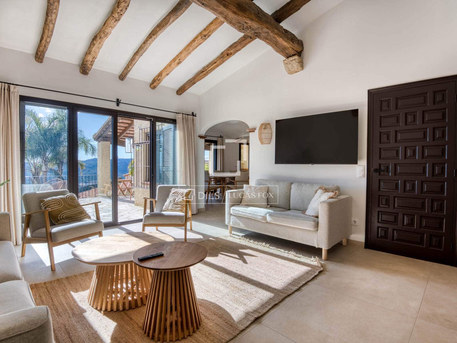 9 makuuhuone Huvila myytävänä paikassa Platja d'Aro mukana uima-altaan 
autotalli - 3 250 000 € (Ref: 9593111)