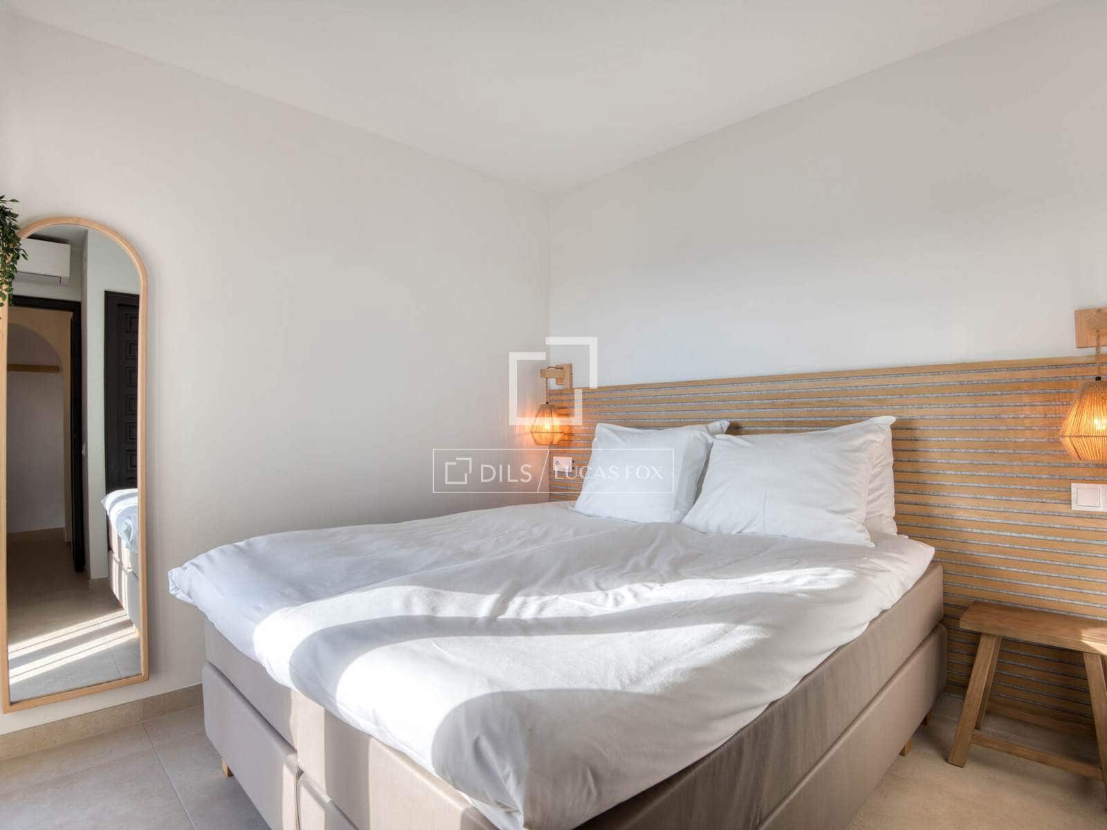 9 makuuhuone Huvila myytävänä paikassa Platja d'Aro mukana uima-altaan 
autotalli - 3 250 000 € (Ref: 9593111)