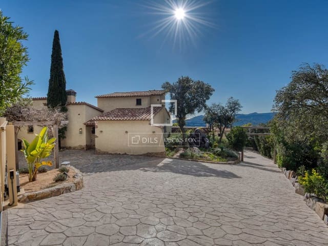 9 makuuhuone Huvila myytävänä paikassa Platja d'Aro, Castell-Platja d'Aro mukana uima-altaan 
autotalli - 3 250 000 € (Ref: 9593111)