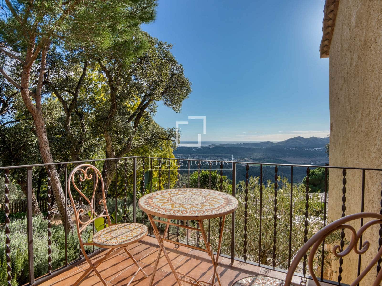 9 makuuhuone Huvila myytävänä paikassa Platja d'Aro mukana uima-altaan 
autotalli - 3 250 000 € (Ref: 9593111)