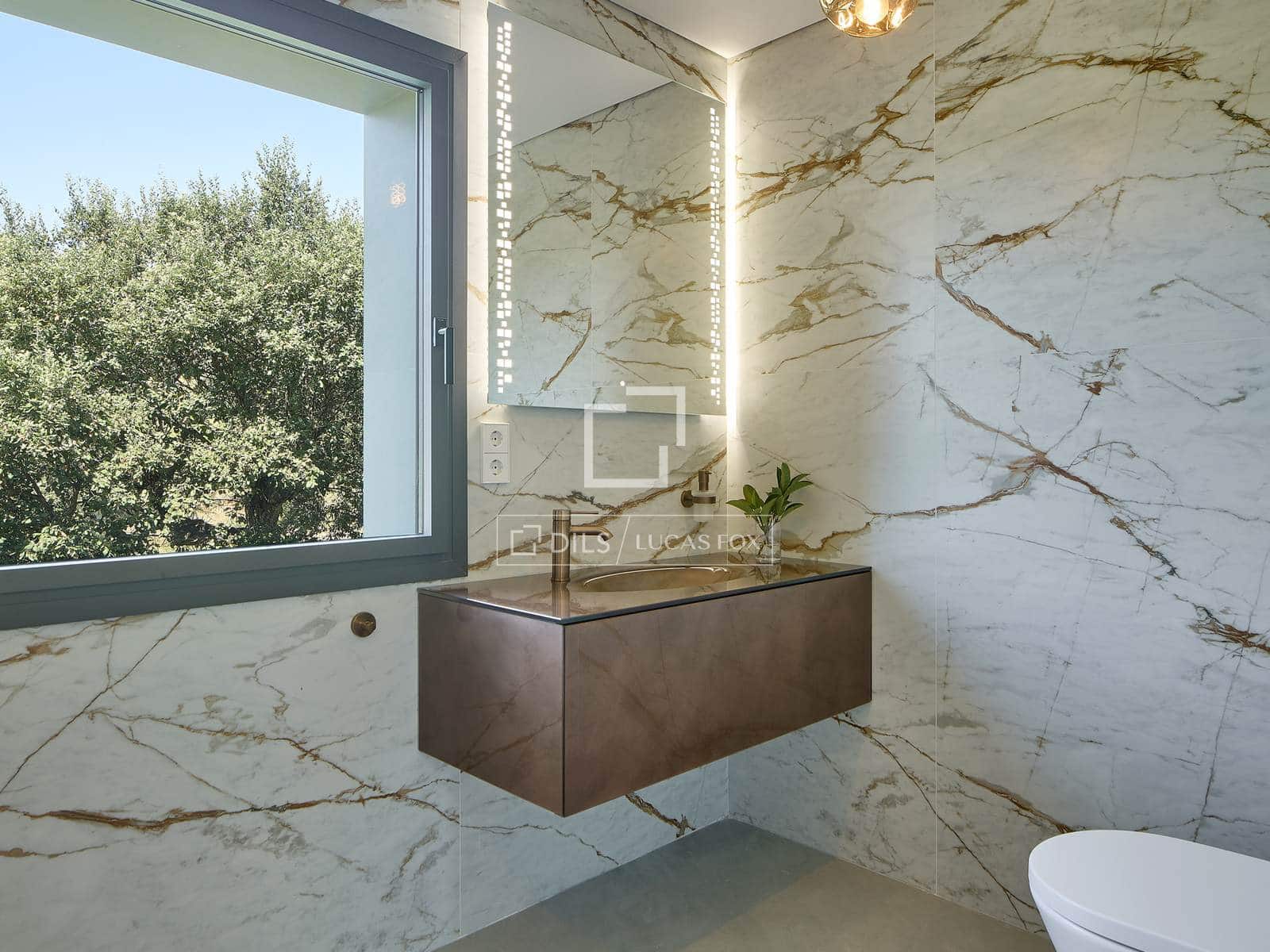 5 makuuhuone Huvila myytävänä paikassa Calonge i Sant Antoni mukana uima-altaan 
autotalli - 4 100 000 € (Ref: 9593112)