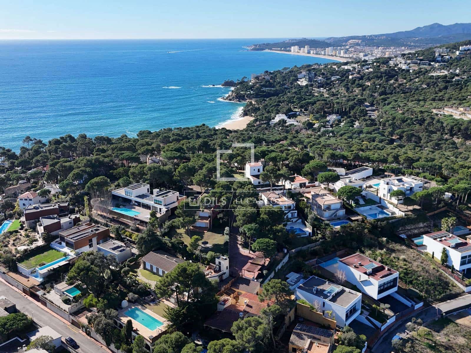 5 makuuhuone Huvila myytävänä paikassa Calonge i Sant Antoni mukana uima-altaan 
autotalli - 4 100 000 € (Ref: 9593112)