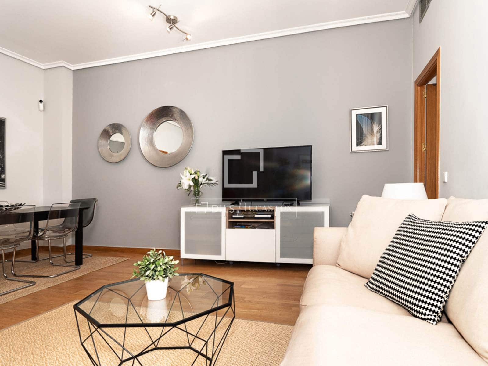 Appartement de 2 chambres à louer à Madrid ville - 4 000 € (Ref: 9593201)