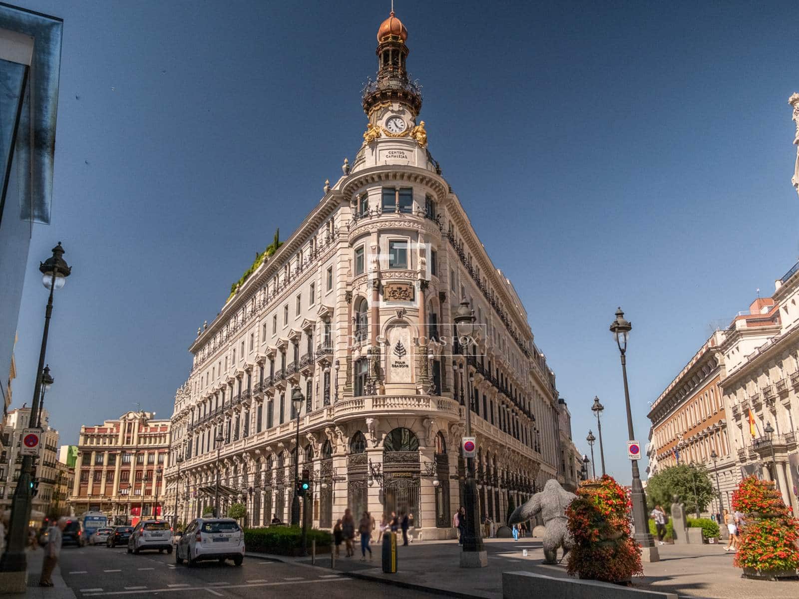 Appartement de 2 chambres à louer à Madrid ville - 4 000 € (Ref: 9593201)