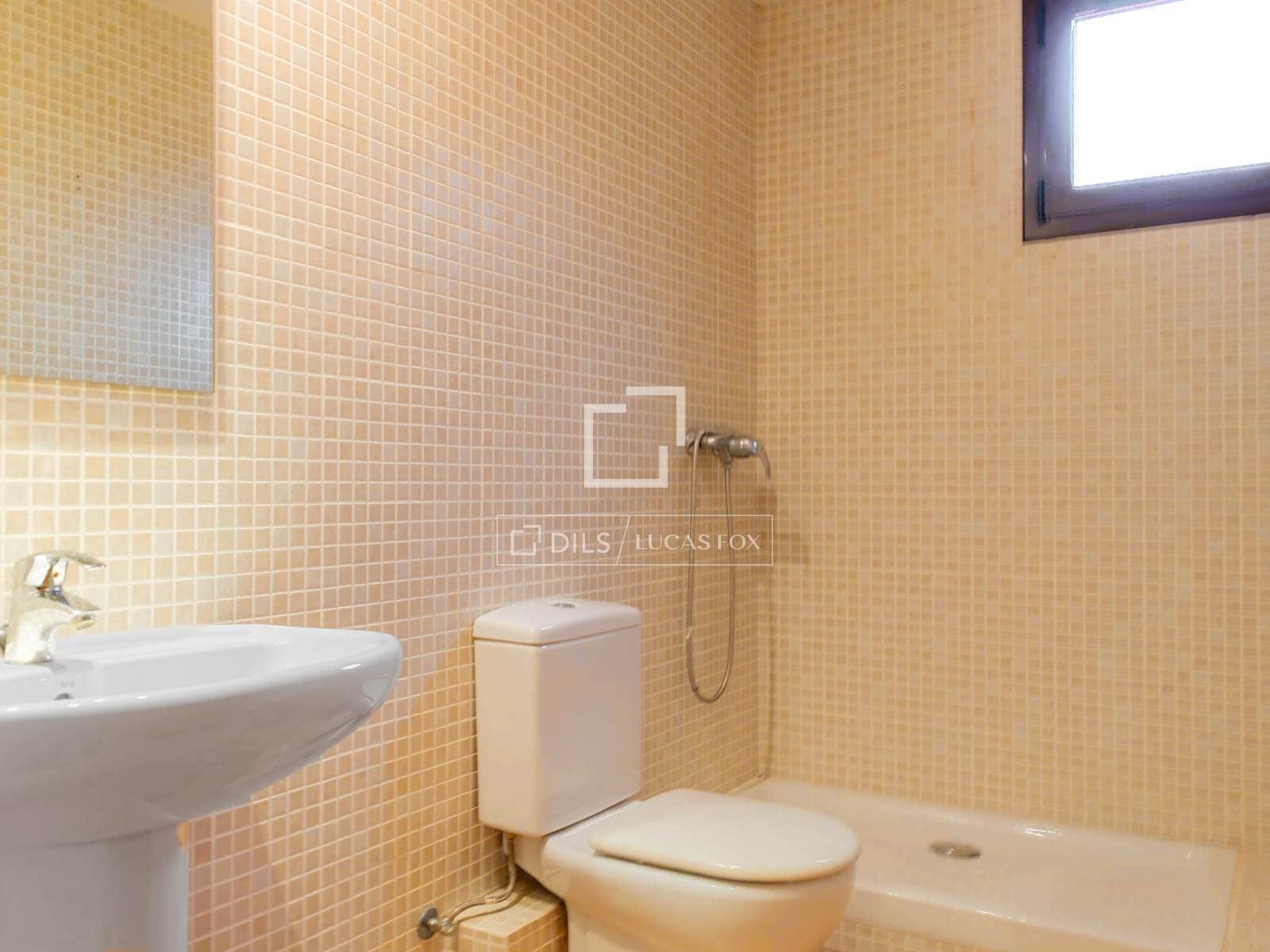 2 Zimmer Villa zu verkaufen in Tarragona Stadt mit Pool Garage - 370.000 € (Ref: 9593202)