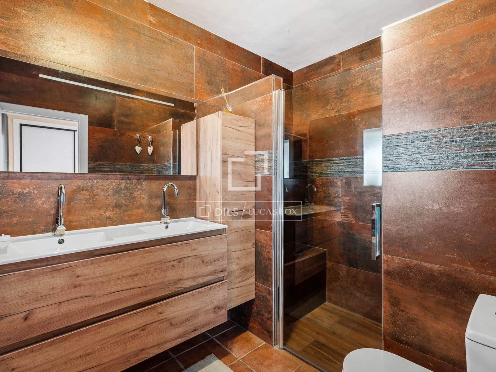 5 makuuhuone Huvila myytävänä paikassa Altea mukana uima-altaan 
autotalli - 949 000 € (Ref: 9593203)