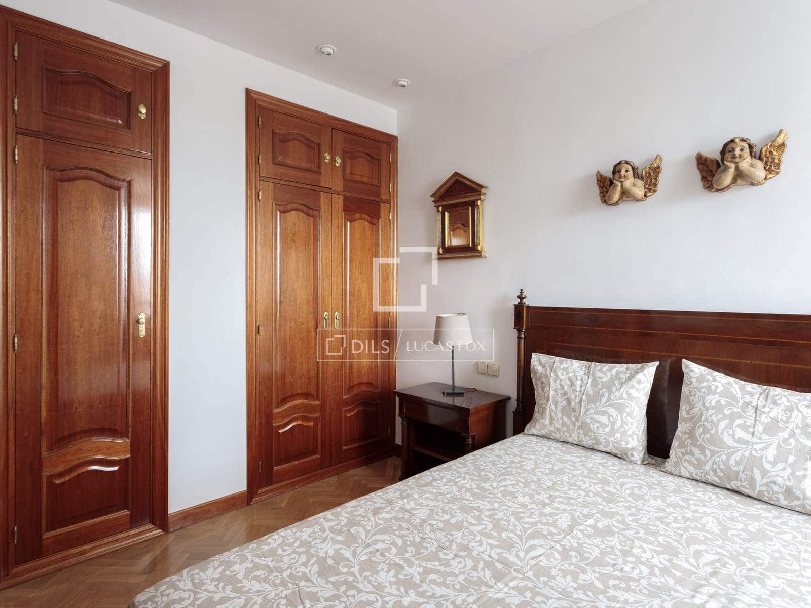 3 slaapkamer Appartement te huur in Madrid stad - € 2.800 (Ref: 9593204)