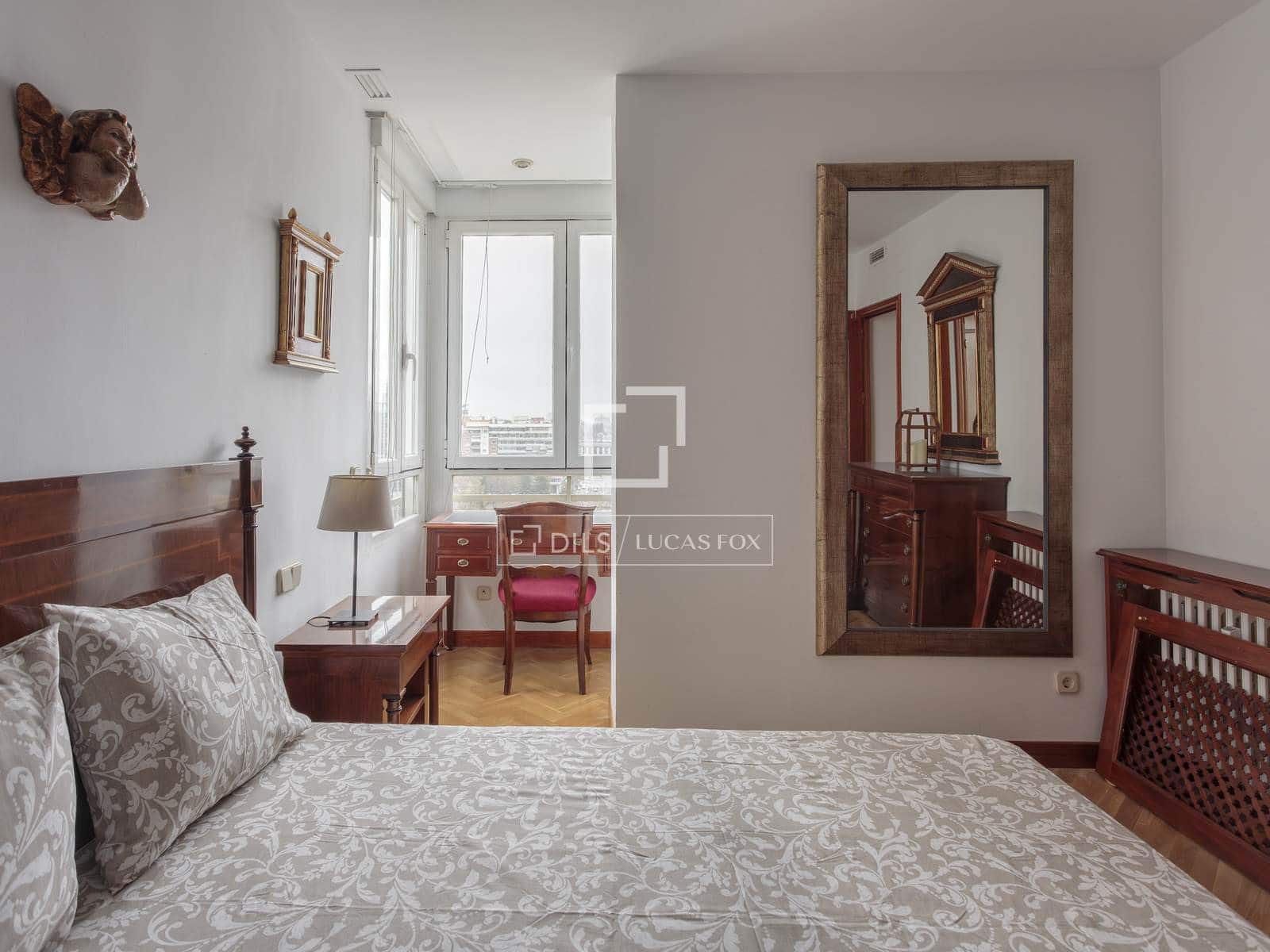 3 slaapkamer Appartement te huur in Madrid stad - € 2.800 (Ref: 9593204)