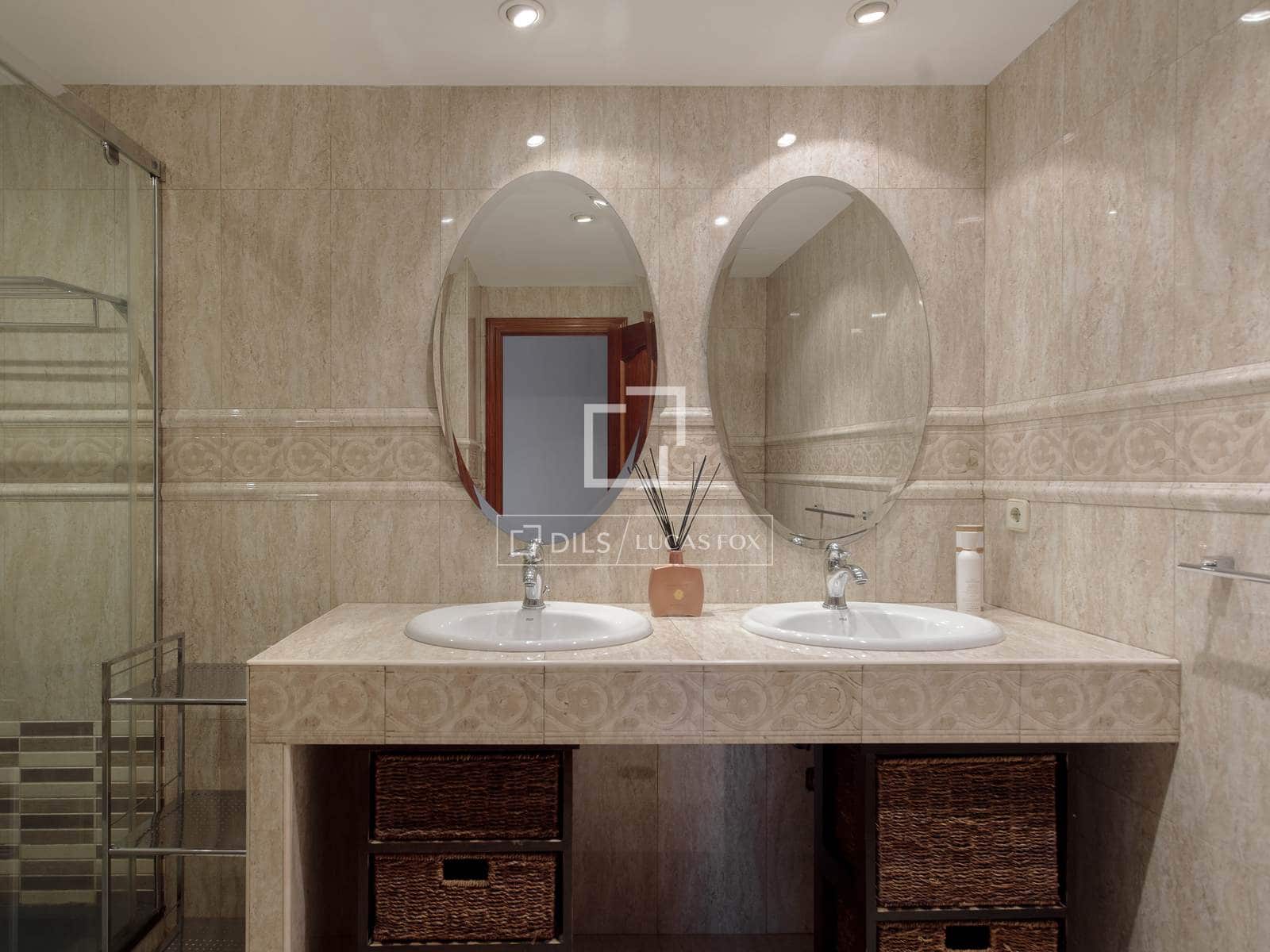 3 slaapkamer Appartement te huur in Madrid stad - € 2.800 (Ref: 9593204)