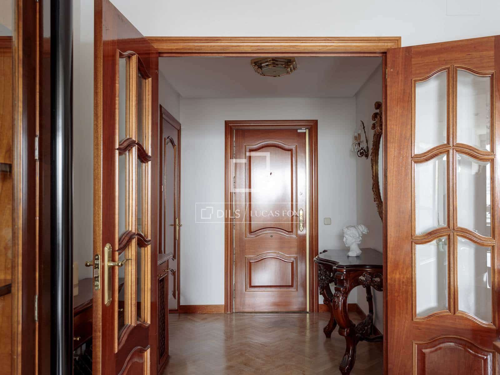 3 slaapkamer Appartement te huur in Madrid stad - € 2.800 (Ref: 9593204)