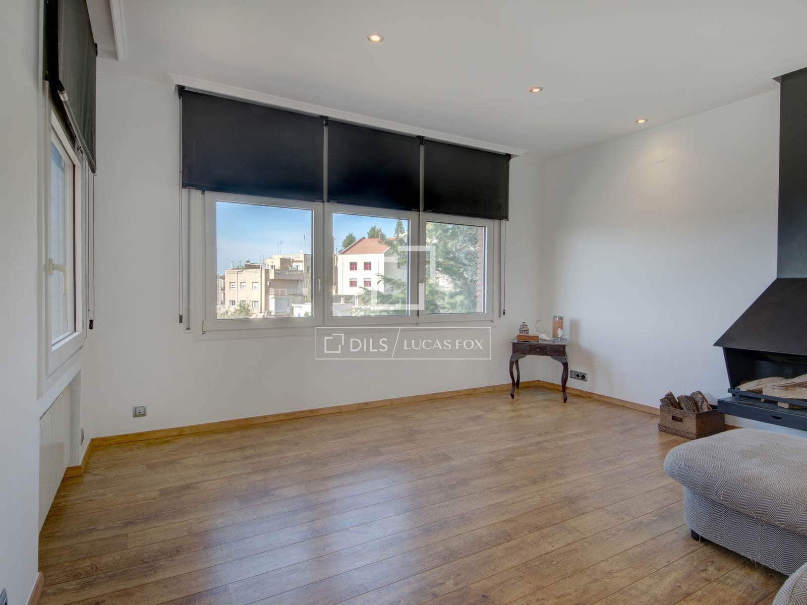 4 slaapkamer Villa te huur in Esplugues de Llobregat met zwembad garage - € 4.100 (Ref: 9593207)