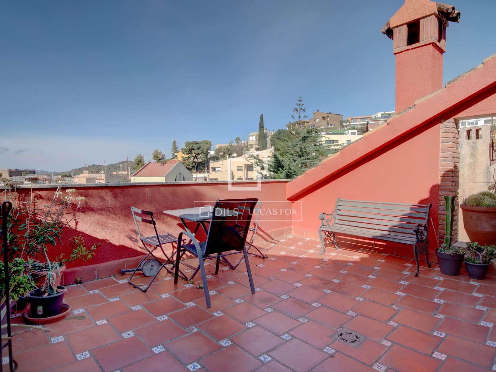 4 slaapkamer Villa te huur in Esplugues de Llobregat met zwembad garage - € 4.100 (Ref: 9593207)