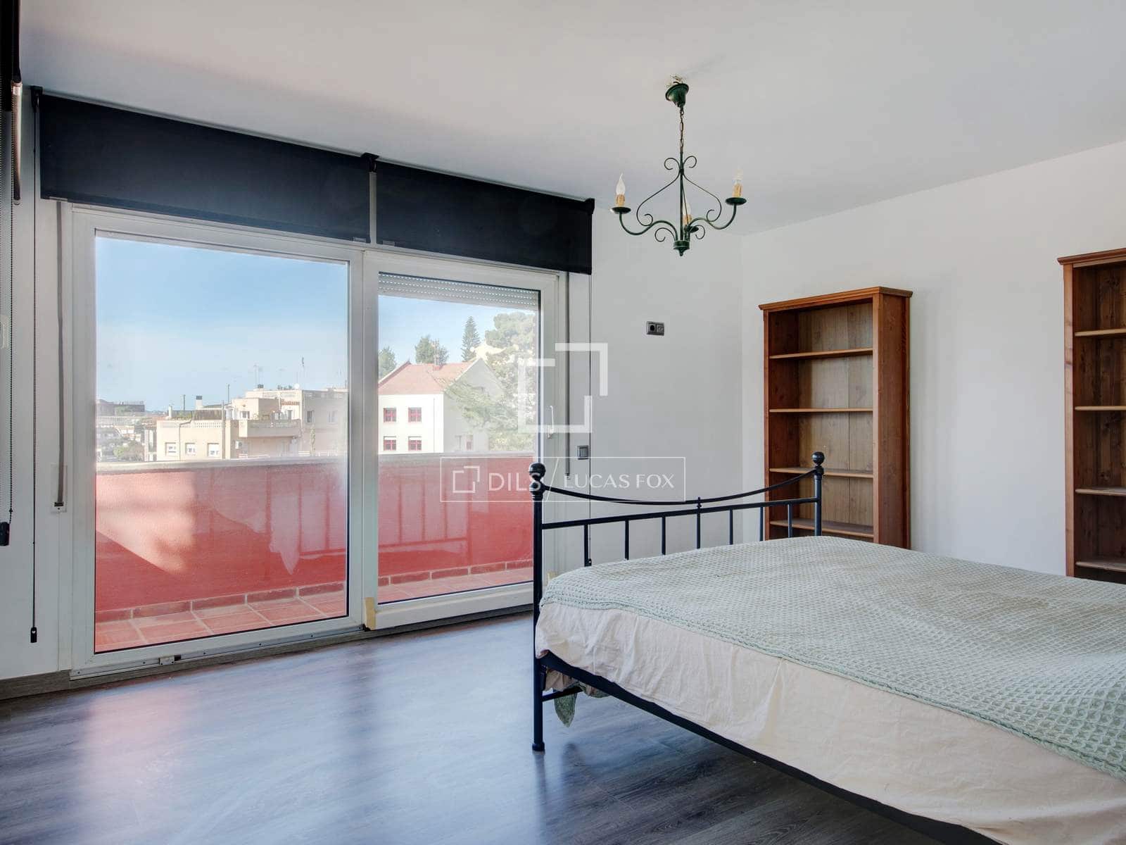 4 slaapkamer Villa te huur in Esplugues de Llobregat met zwembad garage - € 4.100 (Ref: 9593207)