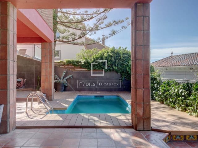 4 slaapkamer Villa te huur in Esplugues de Llobregat met zwembad garage - € 4.100 (Ref: 9593207)