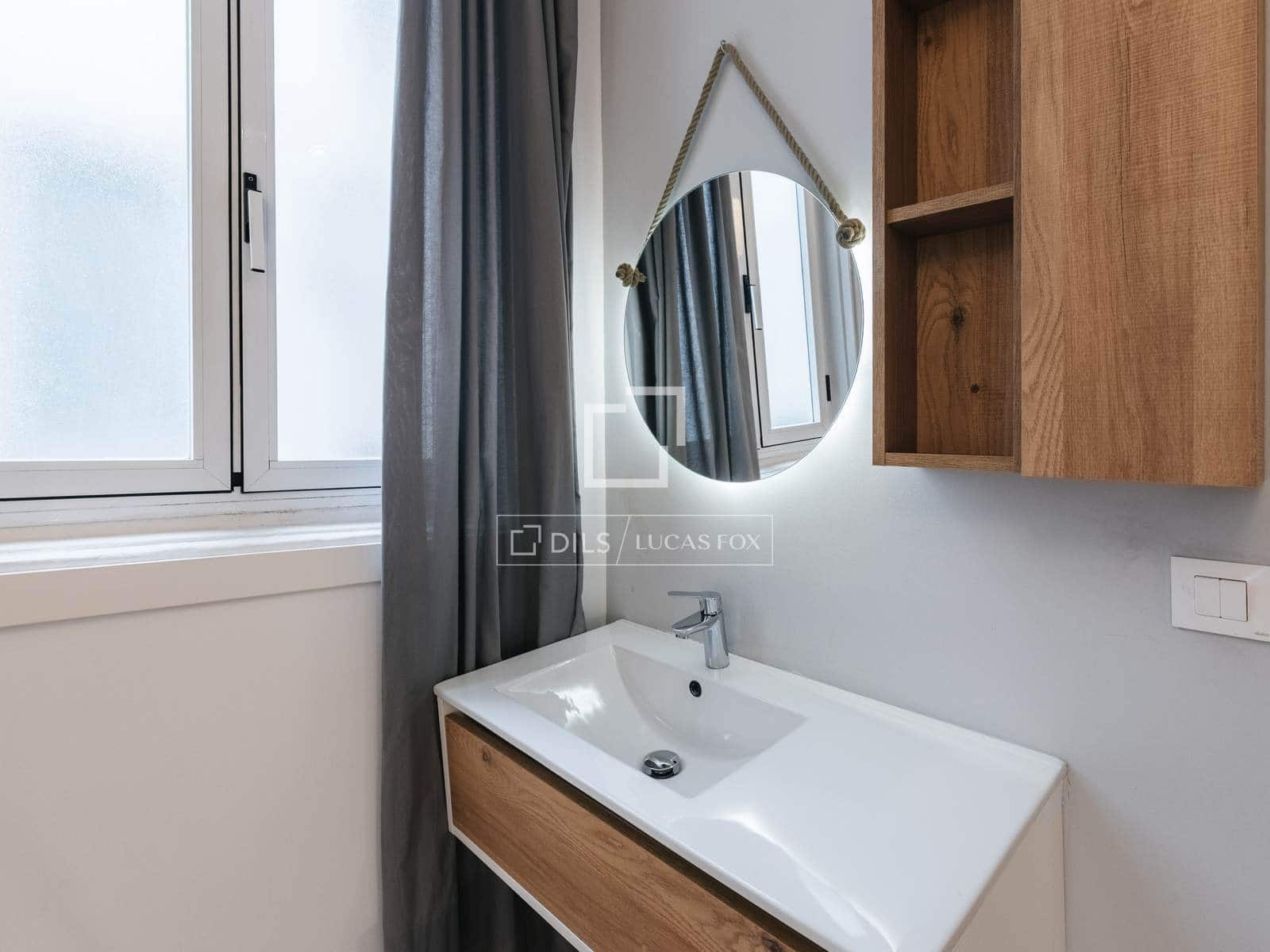 Appartement de 1 chambre à louer à Madrid ville - 3 000 € (Ref: 9596503)