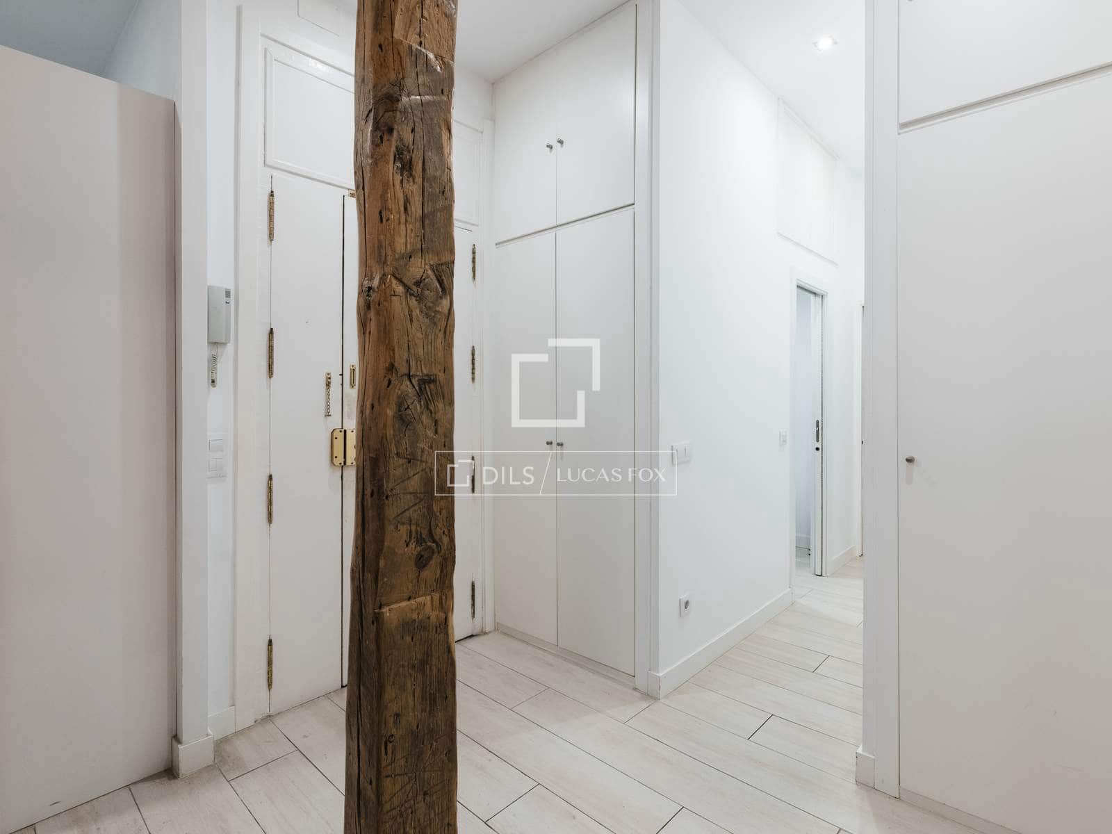 Appartement de 1 chambre à louer à Madrid ville - 3 000 € (Ref: 9596503)