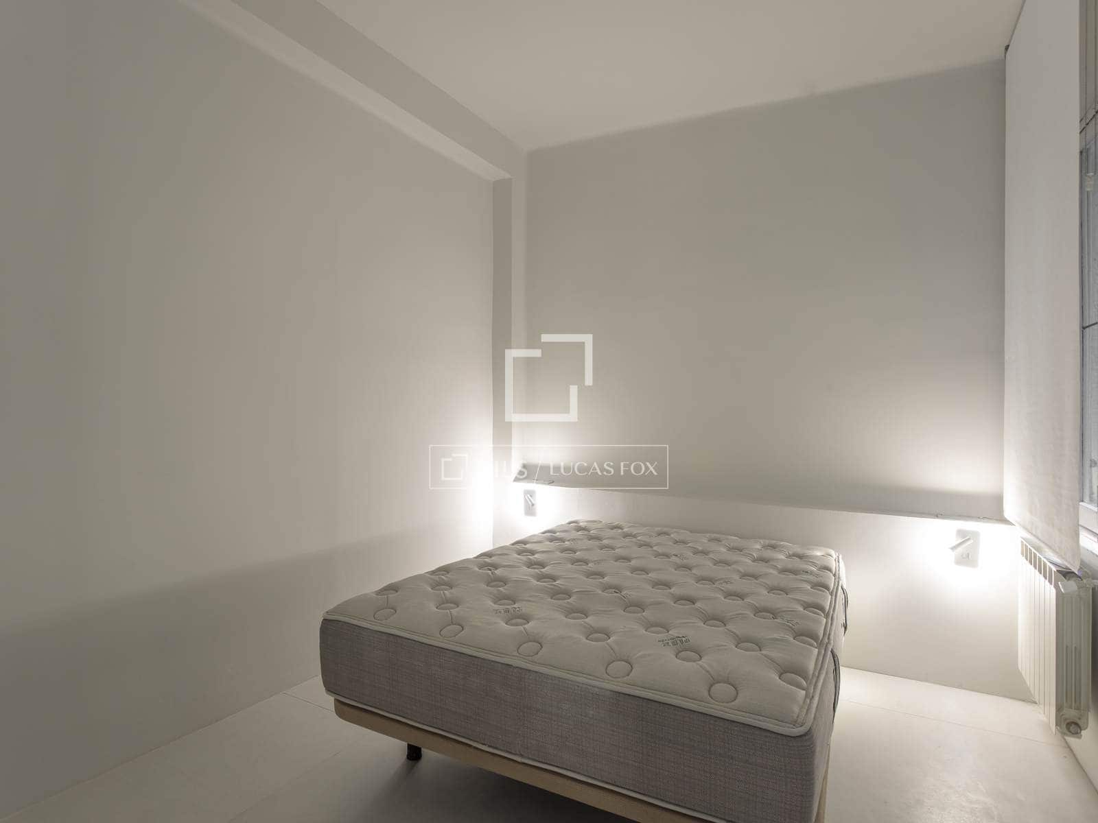 Apartamento de 2 habitaciones en Madrid ciudad en alquiler - 3.100 € (Ref: 9596504)