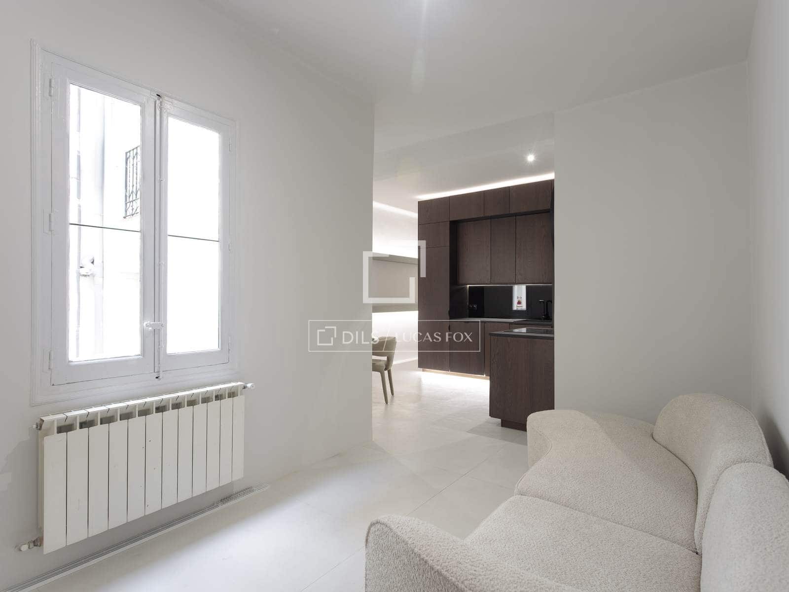 Apartamento de 2 habitaciones en Madrid ciudad en alquiler - 3.100 € (Ref: 9596504)