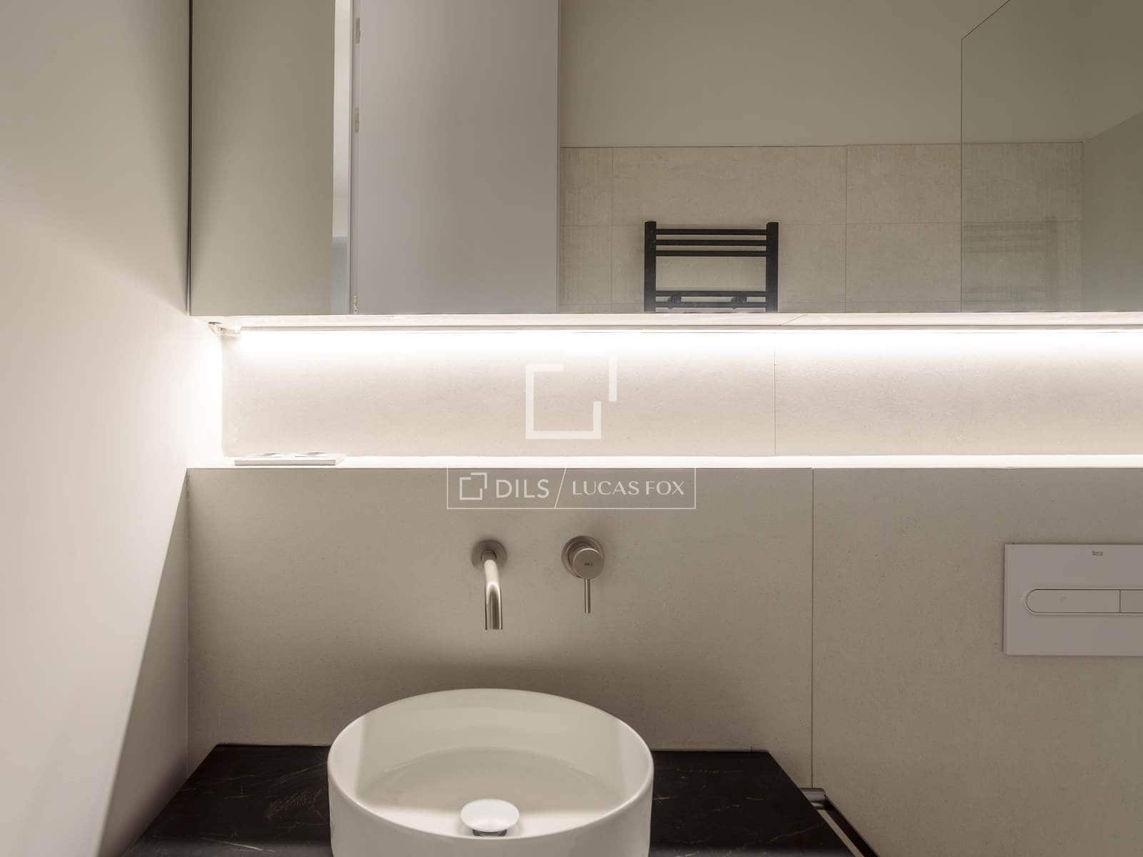 Apartamento de 2 habitaciones en Madrid ciudad en alquiler - 3.100 € (Ref: 9596504)