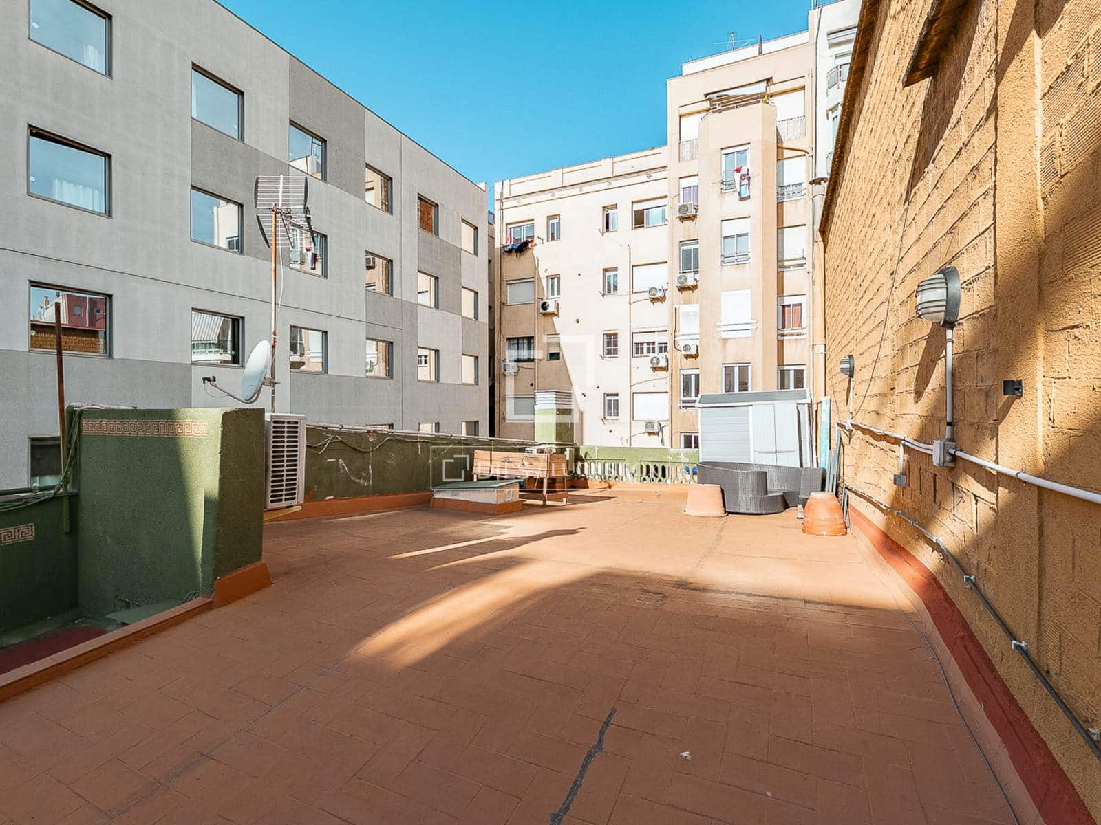 2 makuuhuone Huoneisto myytävänä paikassa Barcelona kaupunki - 630 000 € (Ref: 9596845)