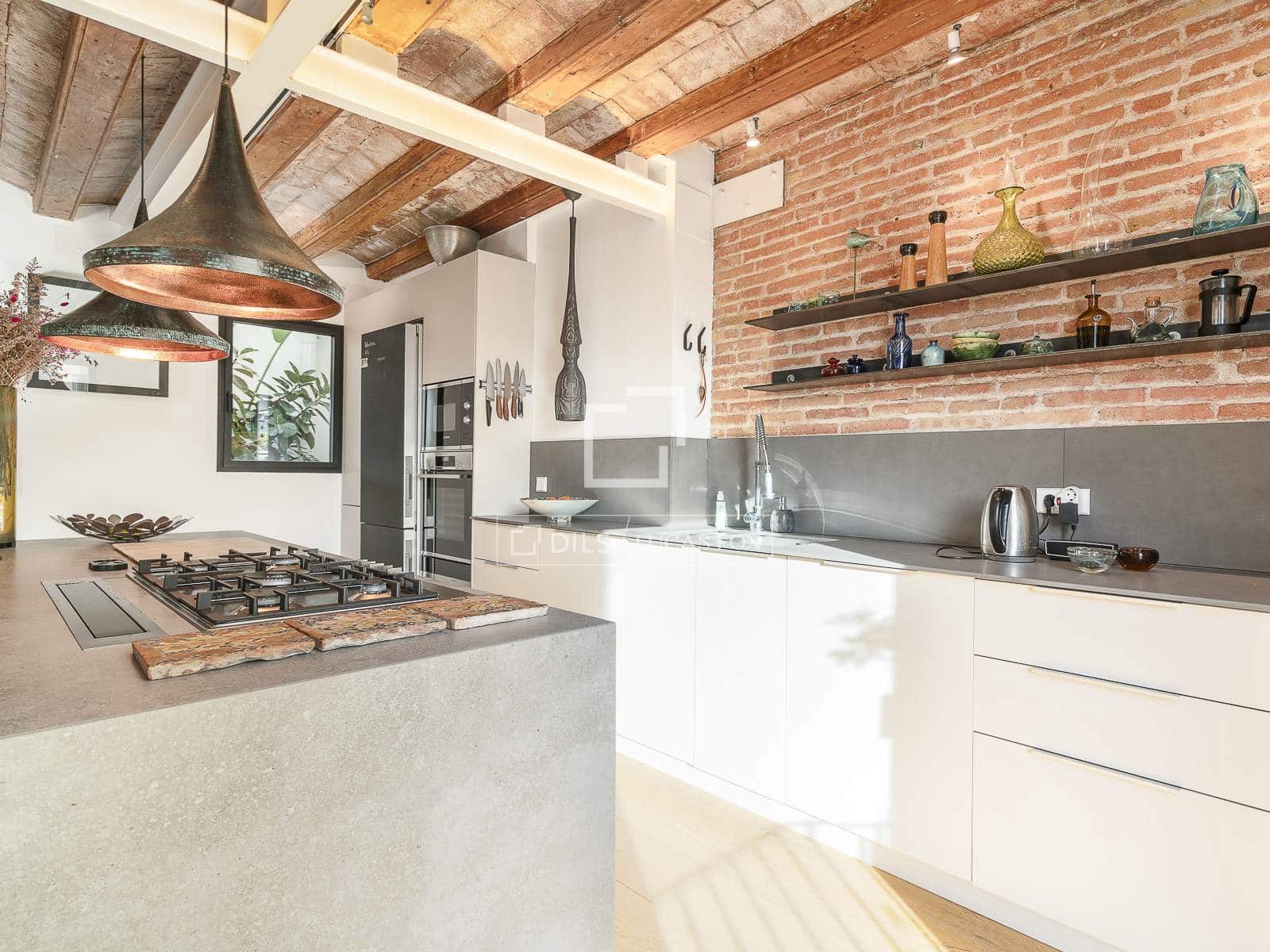 Ático de 2 habitaciones en Barcelona ciudad en venta - 895.000 € (Ref: 9598084)