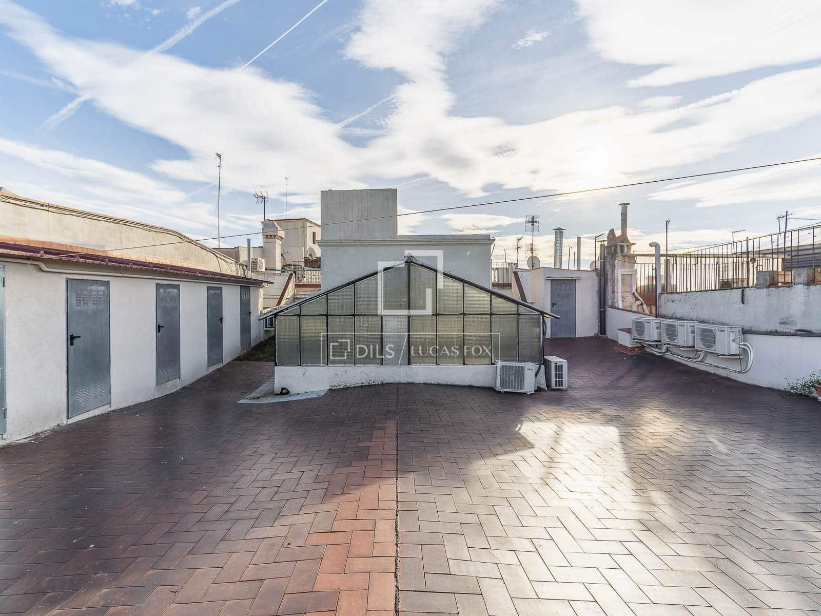 Ático de 2 habitaciones en Barcelona ciudad en venta - 895.000 € (Ref: 9598084)