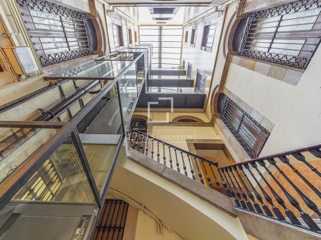 Ático de 2 habitaciones en Barcelona ciudad en venta - 895.000 € (Ref: 9598084)