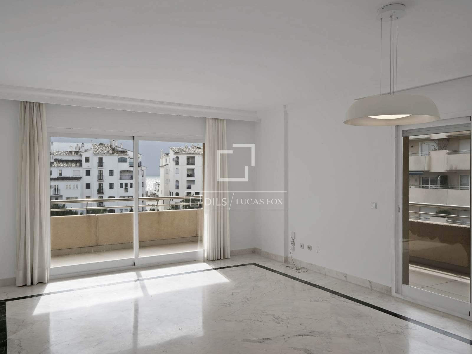 3 bedroom Apartment for sale in Marbella with pool garage - € 995,000 (Ref: 9598085)