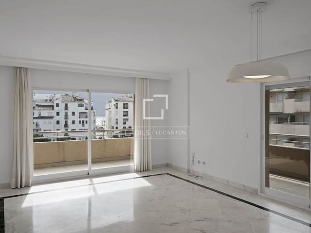 3 bedroom Apartment for sale in Marbella with pool garage - € 995,000 (Ref: 9598085)