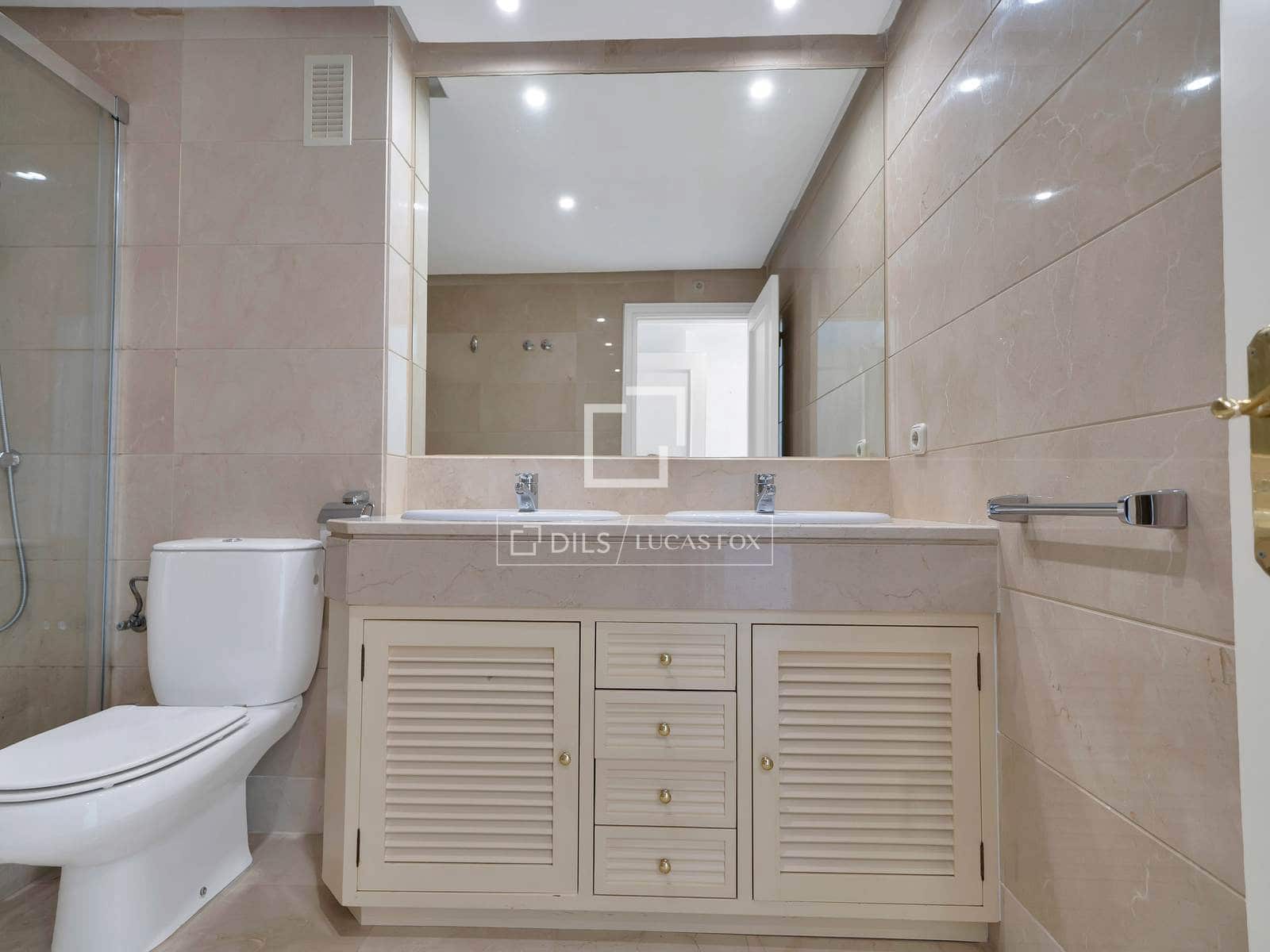 3 bedroom Apartment for sale in Marbella with pool garage - € 995,000 (Ref: 9598085)