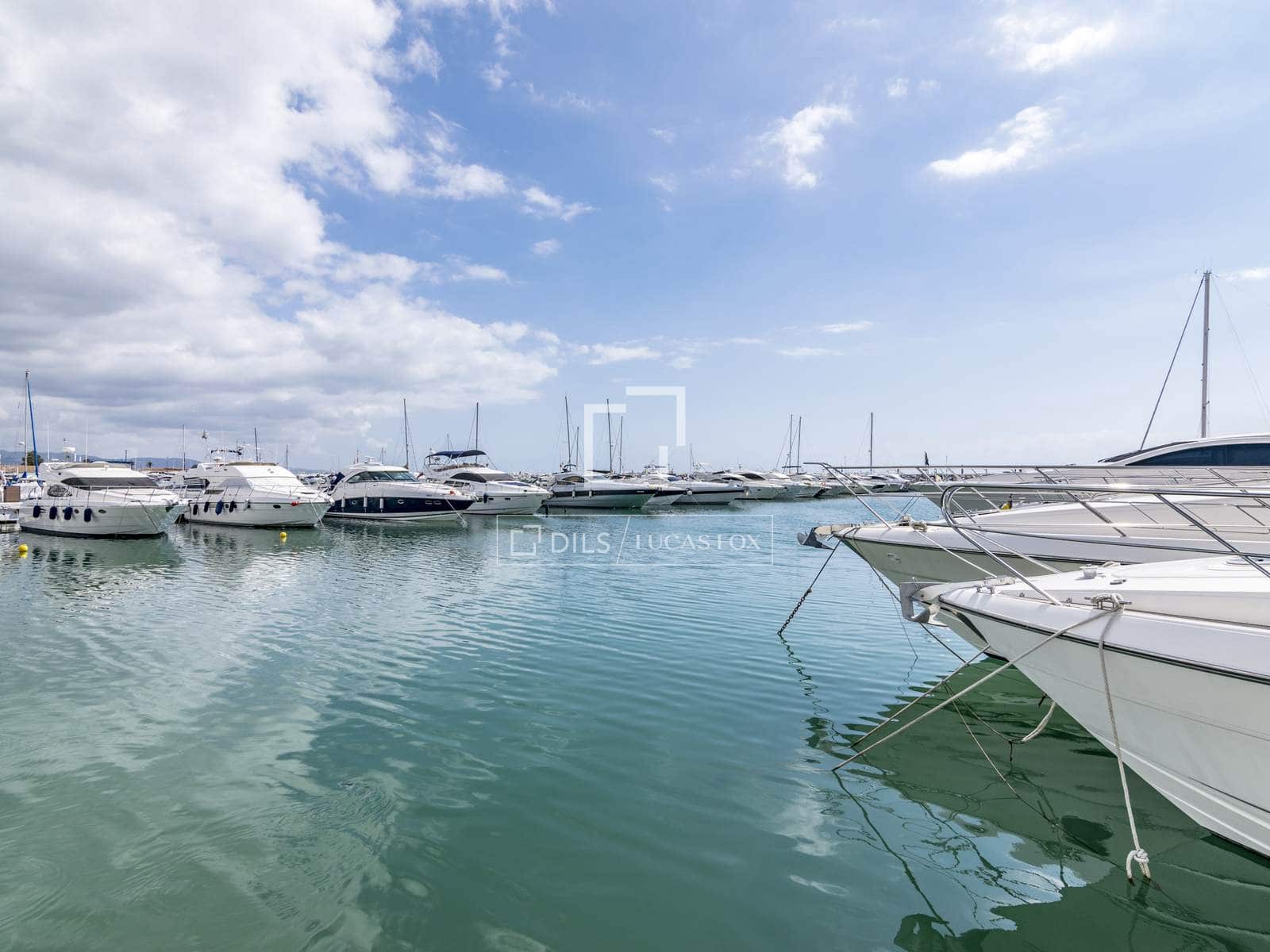 3 bedroom Apartment for sale in Marbella with pool garage - € 995,000 (Ref: 9598085)