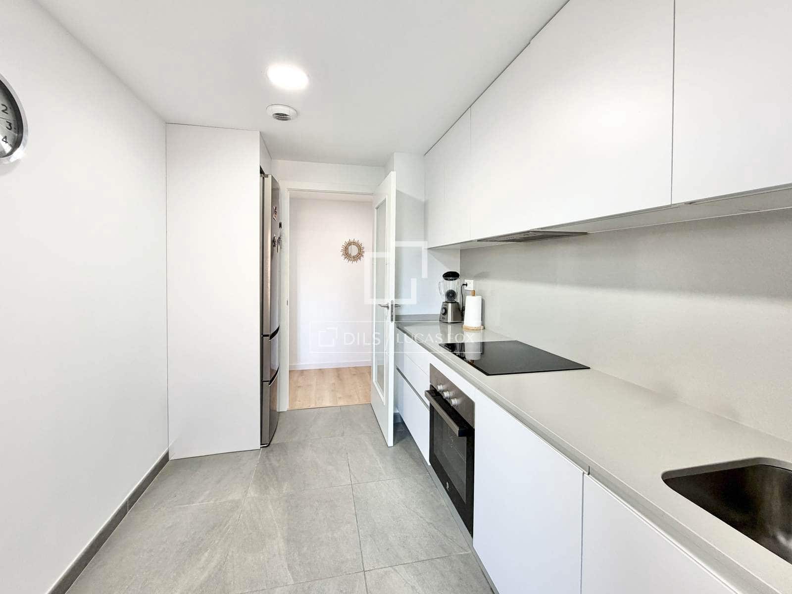 4 sovrum Lägenhet till salu i Alicante stad med garage - 449 000 € (Ref: 9598174)