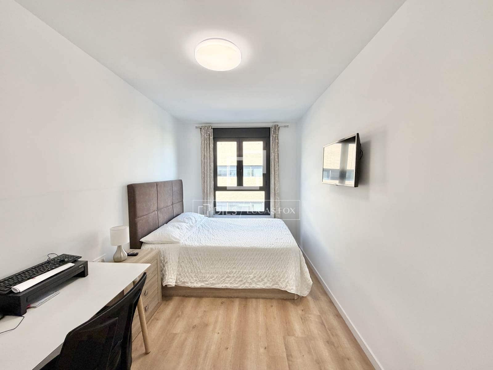 4 sovrum Lägenhet till salu i Alicante stad med garage - 449 000 € (Ref: 9598174)