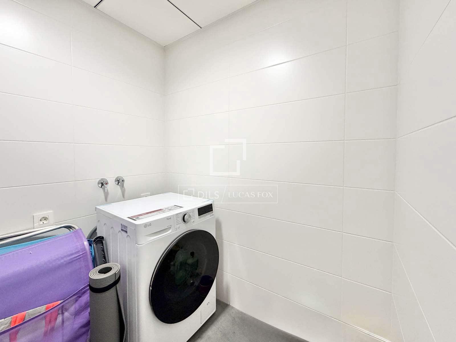 4 sovrum Lägenhet till salu i Alicante stad med garage - 449 000 € (Ref: 9598174)