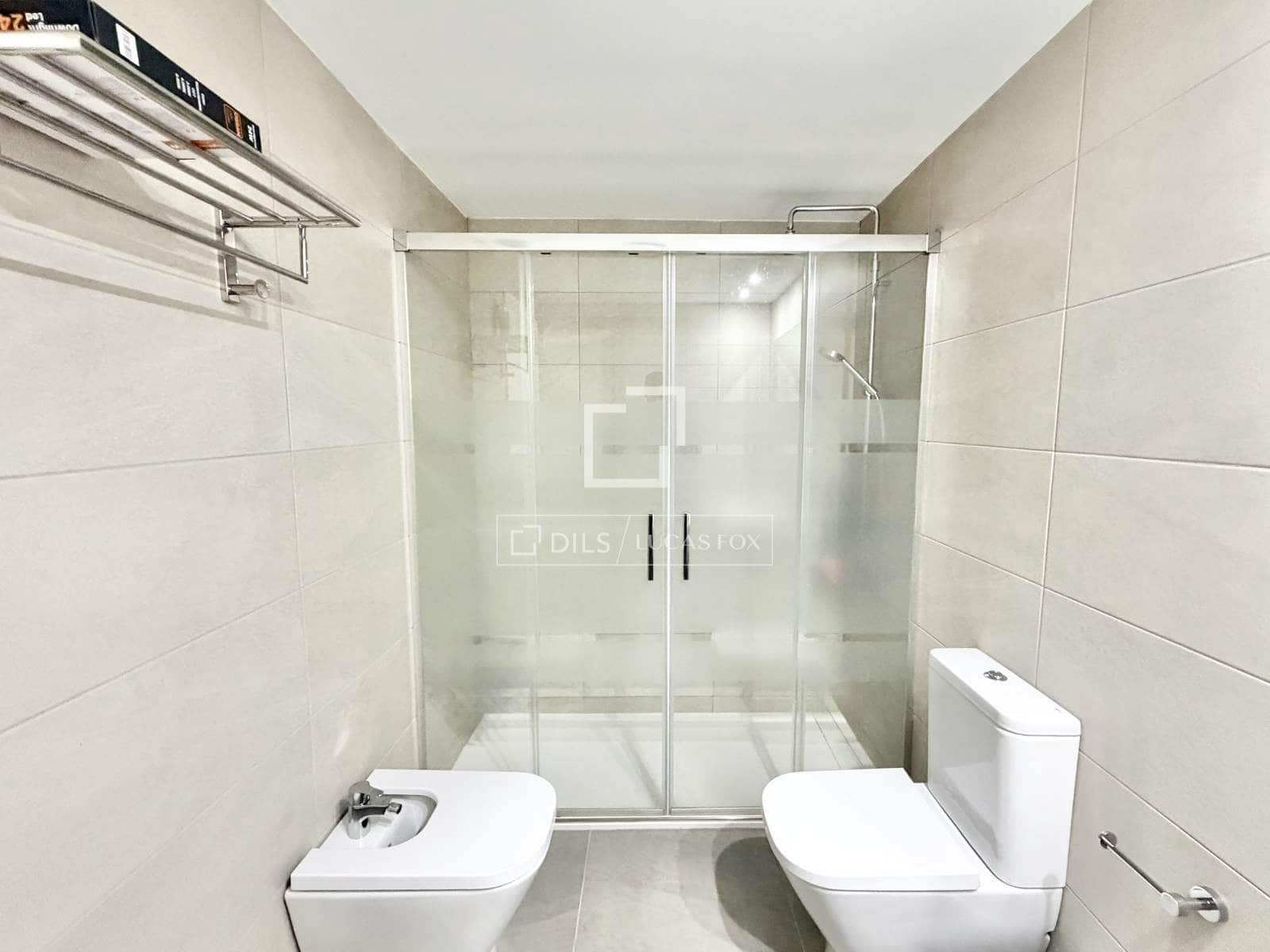 4 sovrum Lägenhet till salu i Alicante stad med garage - 449 000 € (Ref: 9598174)