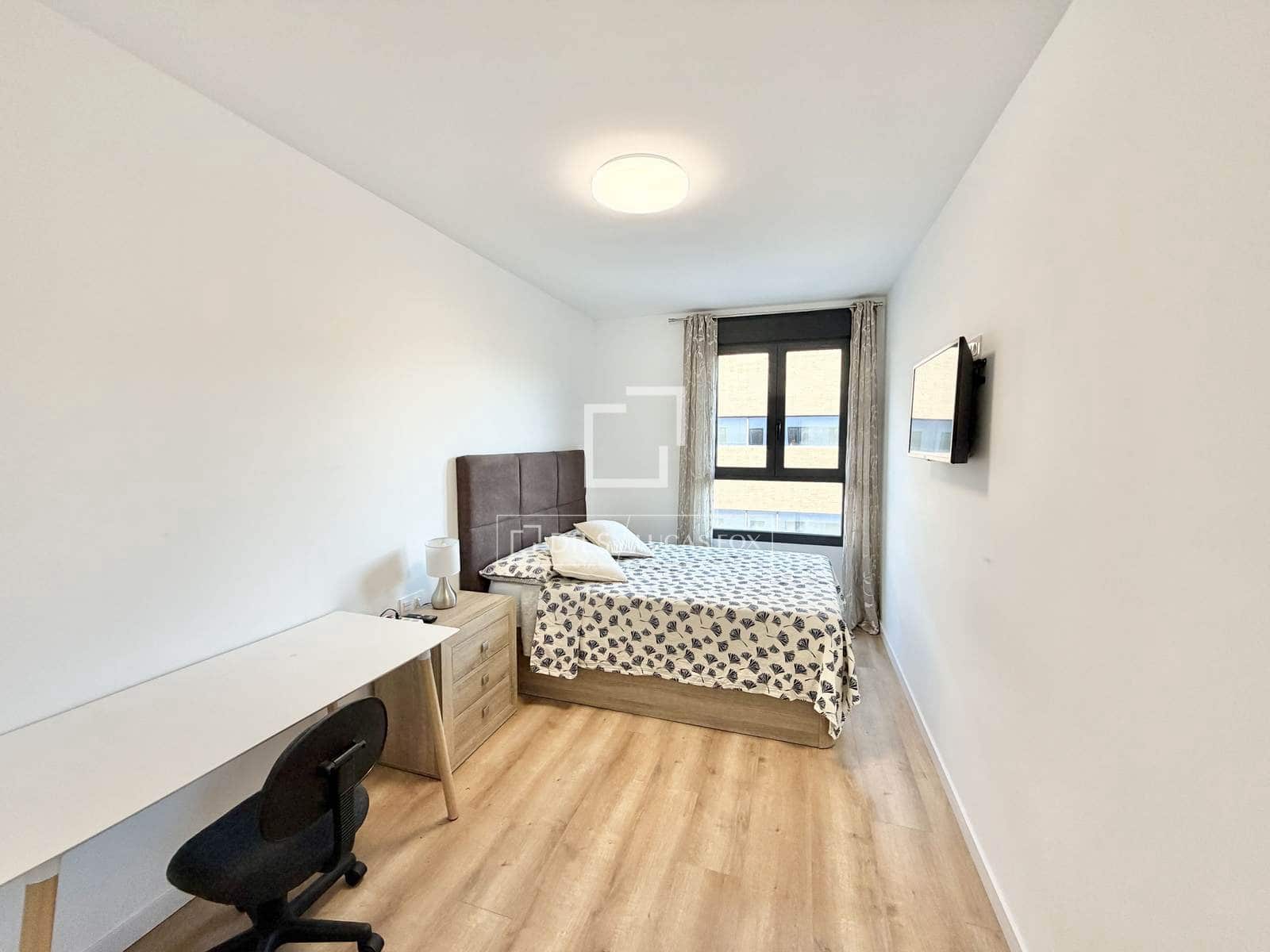 4 sovrum Lägenhet till salu i Alicante stad med garage - 449 000 € (Ref: 9598174)